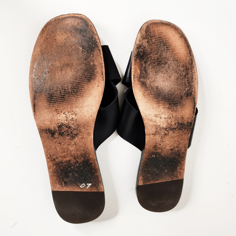 J. Crew Gretchen Cross-Strap Black Leather Slip On Sandals Shoes Women's Size 9 - Picture 4 of 8